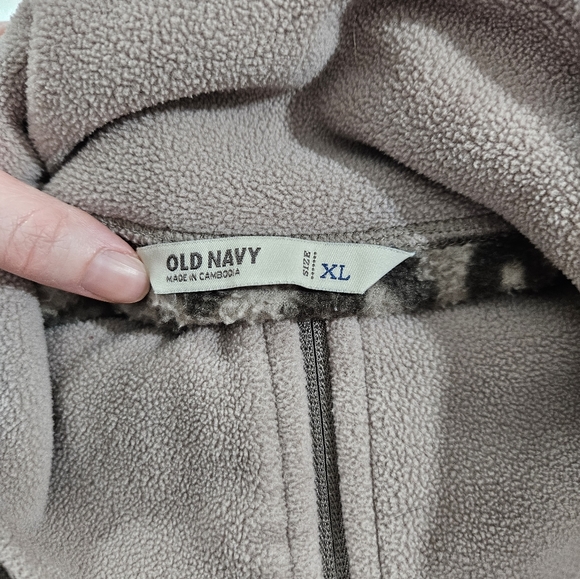 Old Navy leopard animal print zip-up fleece women's size XL - Picture 5 of 6